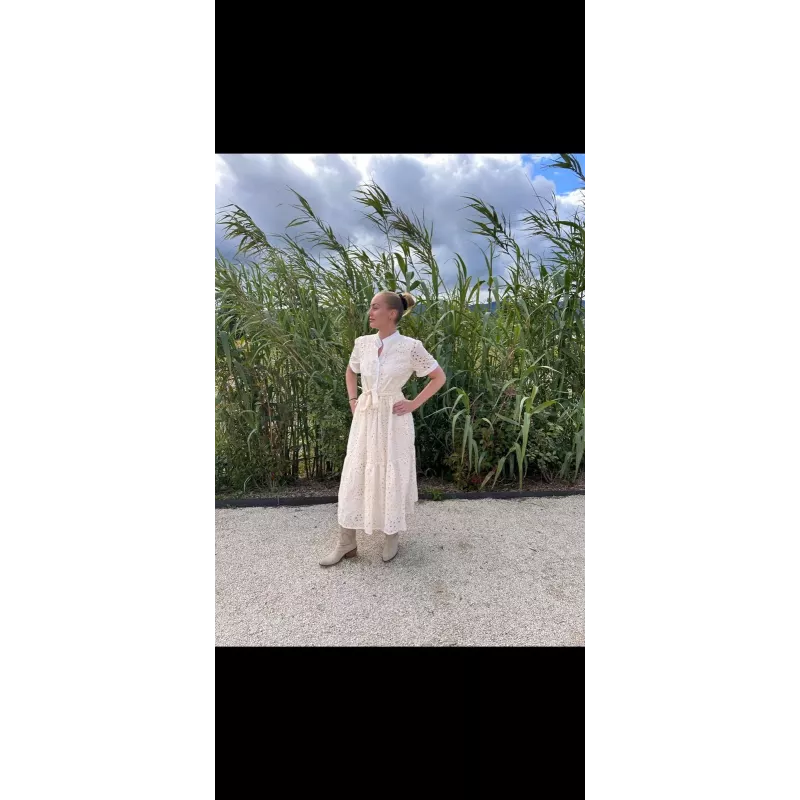 Robe longue brodée