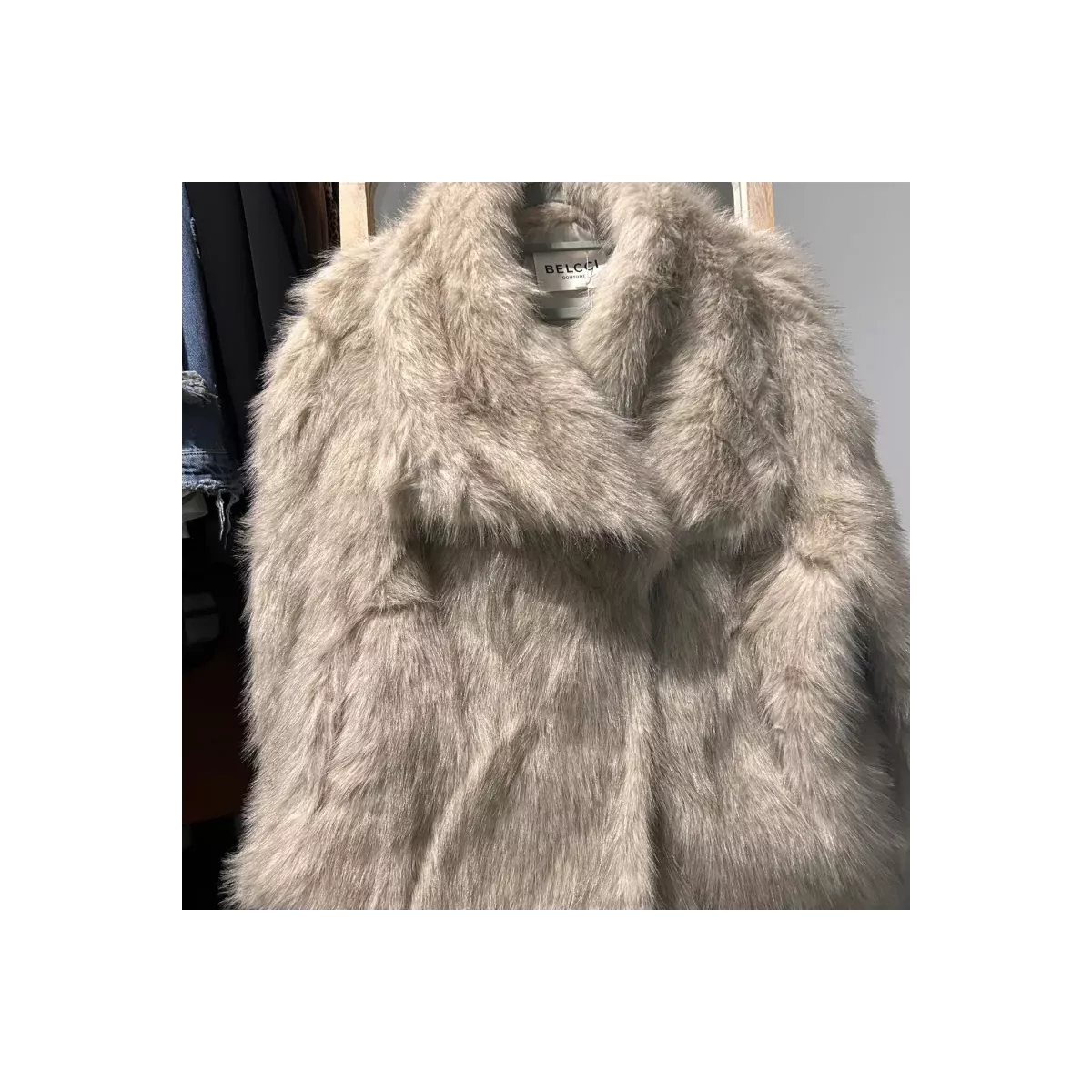 Veste en fausse fourrure