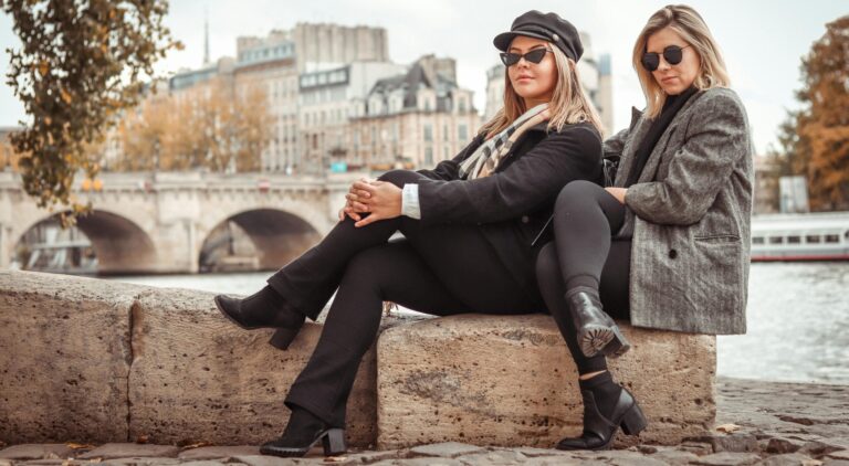Femmes à Paris